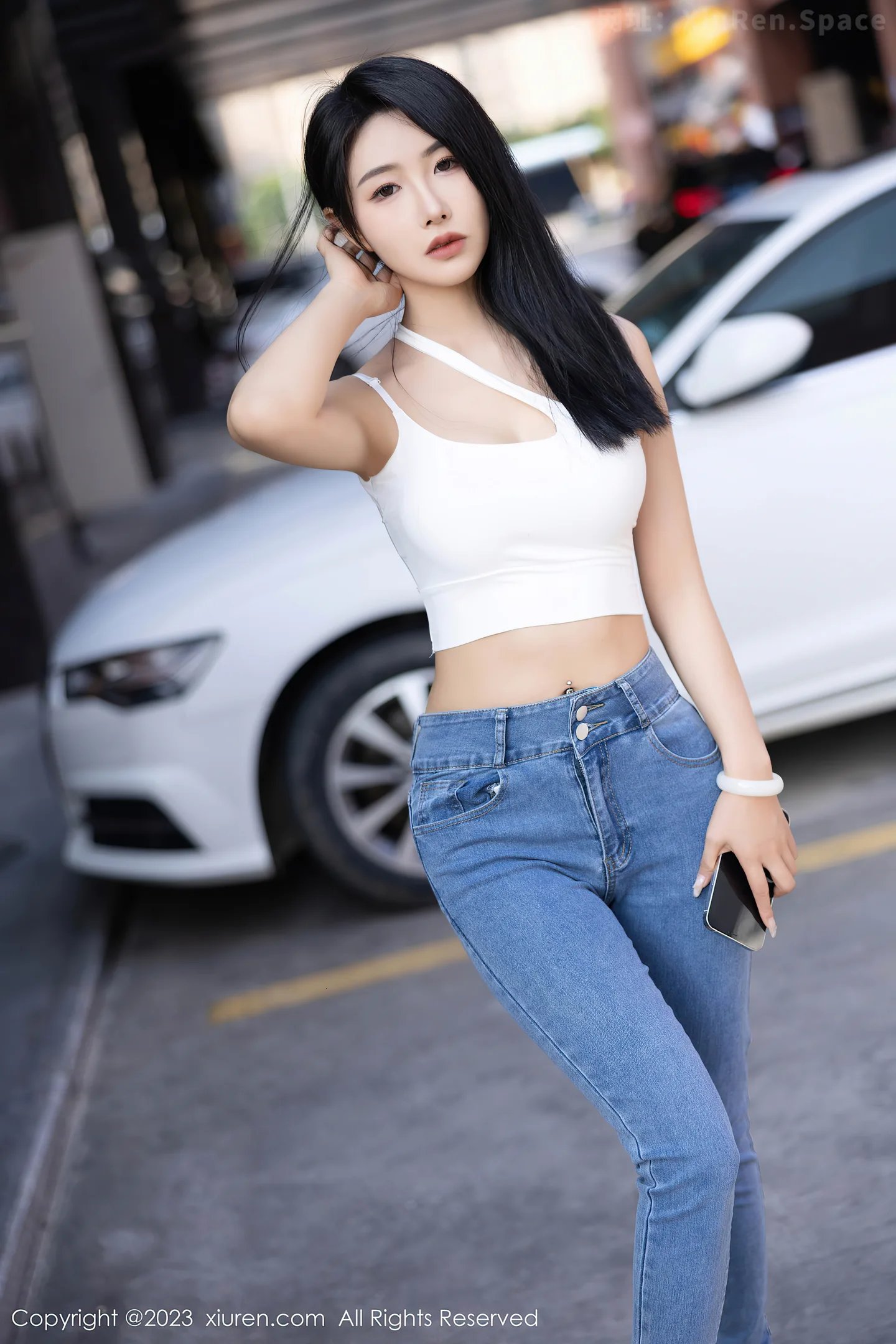 图片[5]-[XiuRen秀人网]VOL.7781 女神苏苏阿性感白色上衣配简约牛仔裤秀曼妙绝美身姿诱惑写真95P-秀人网官方网站